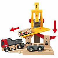 33280 BRIO Freight Goods Station